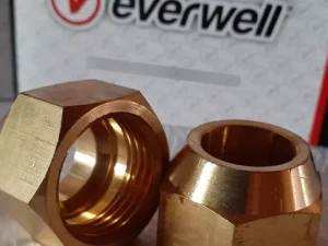 TUERCA PASO COMPUERTA 5/8 FLARE TUERCA