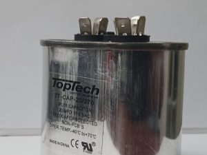 CAPACITOR 20/370