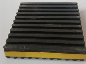 NEOPRENO DE 4 X 4 X 1