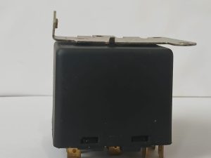 RELAY DE POTENCIA UL 332 VOLT.168/182 P.U 90 DROP AR65